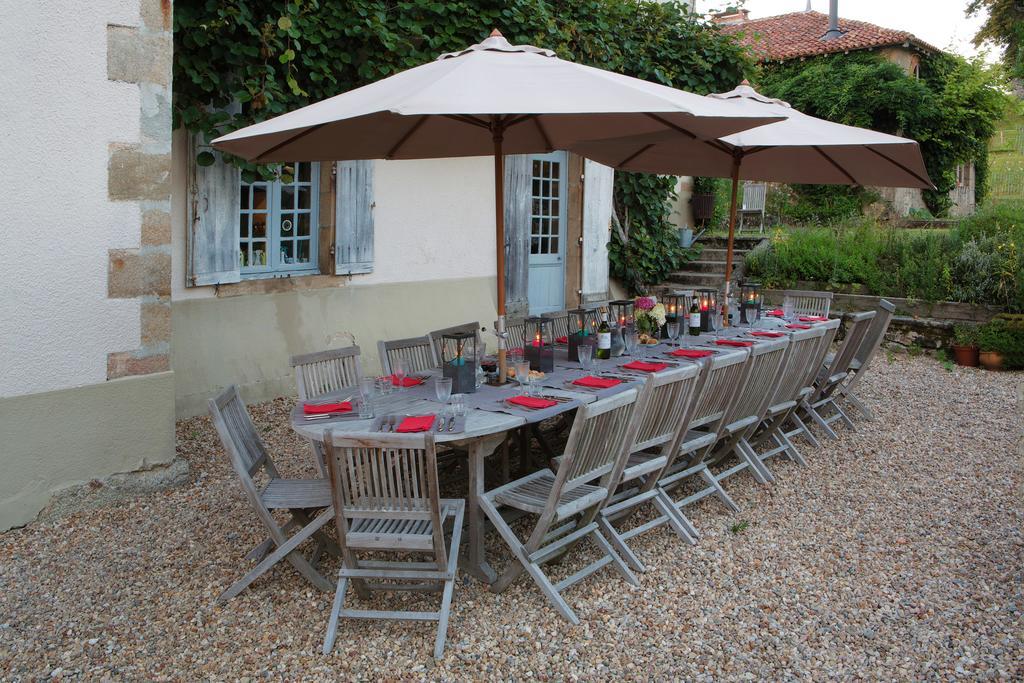Abbaye Du Palais Bed & Breakfast Thauron Exterior foto