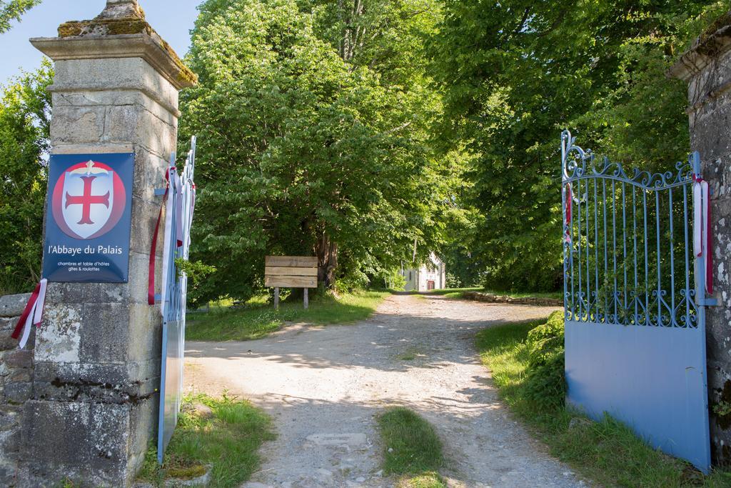 Abbaye Du Palais Bed & Breakfast Thauron Exterior foto