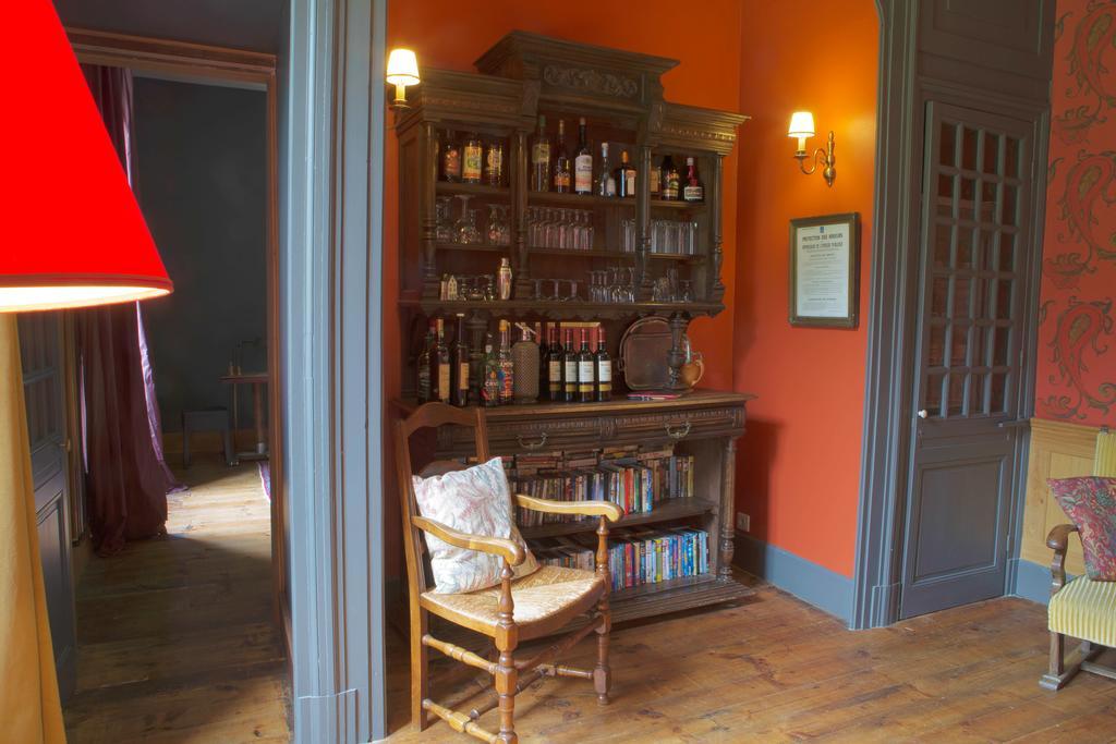 Abbaye Du Palais Bed & Breakfast Thauron Exterior foto