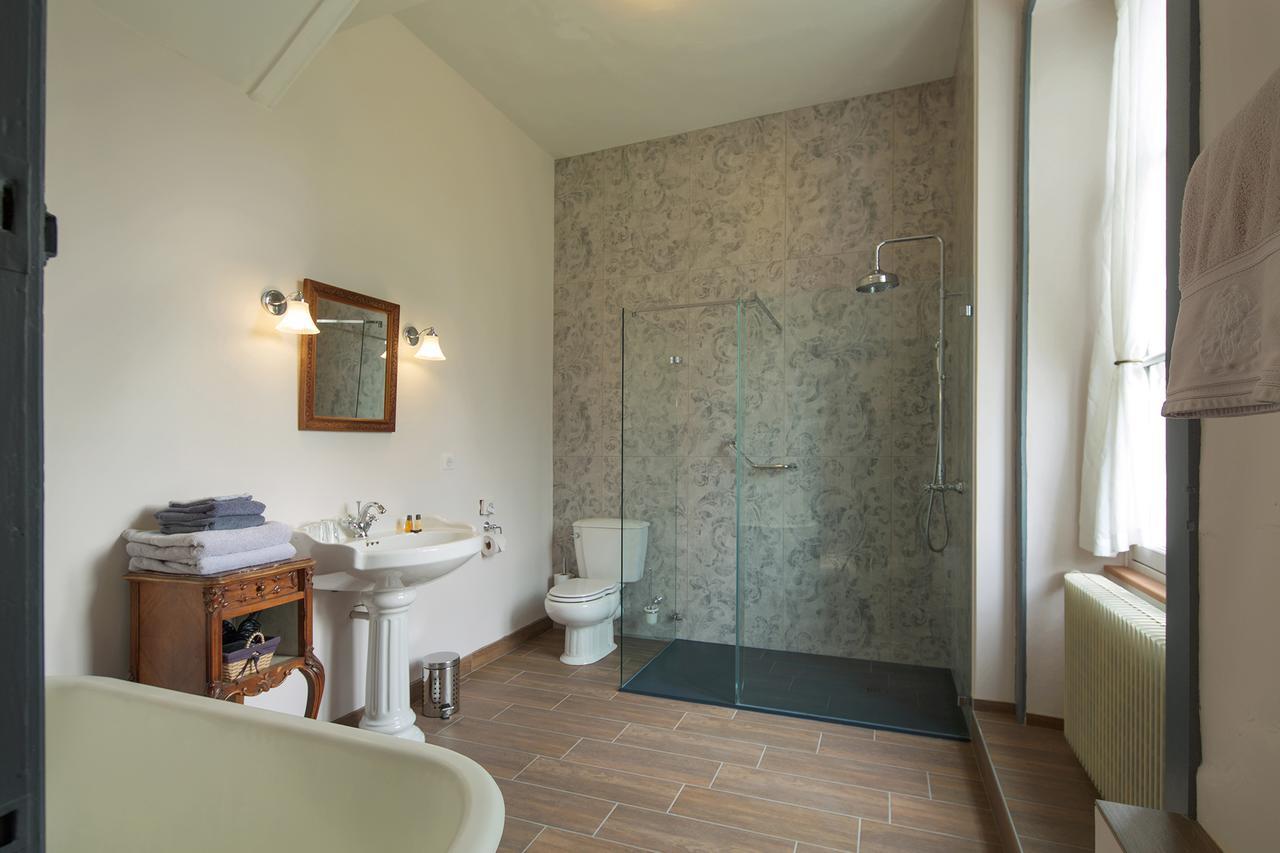 Abbaye Du Palais Bed & Breakfast Thauron Exterior foto