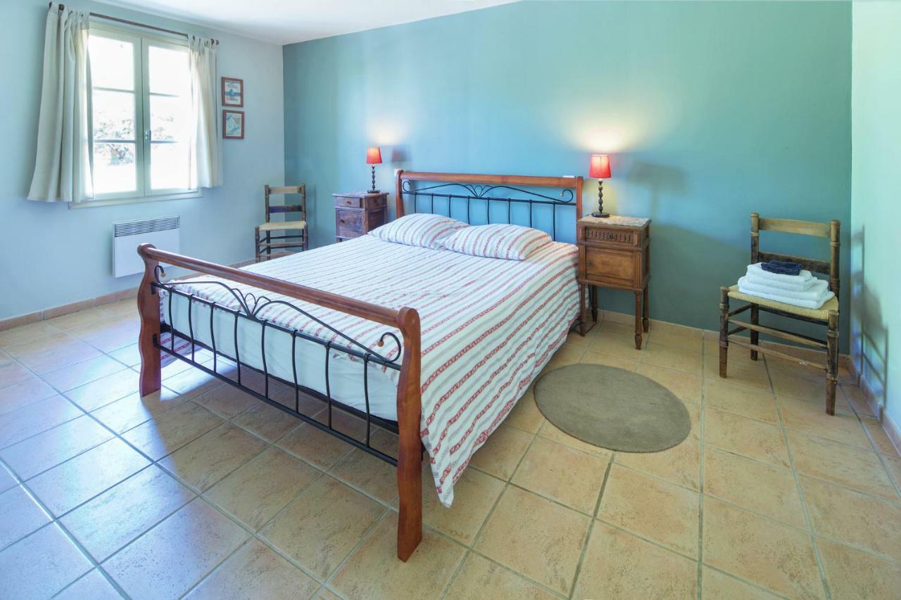 Abbaye Du Palais Bed & Breakfast Thauron Exterior foto